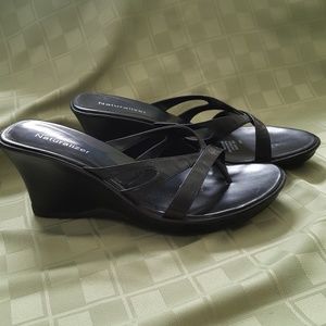 Naturalizer "Jaimie" wedge sandals
